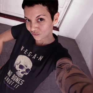 "No Bones About It" t-shirt Bella & Canvas - The Vegilante